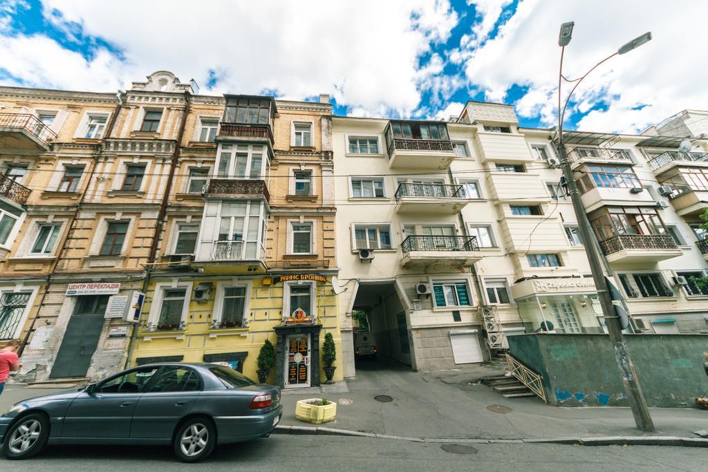 Apartment On Khreshchatyk Kyiv Exterior photo